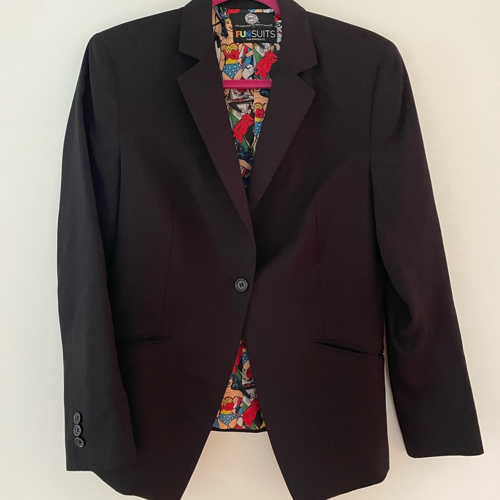 FUNSUITS black blazer with female super hero lining. Size S.